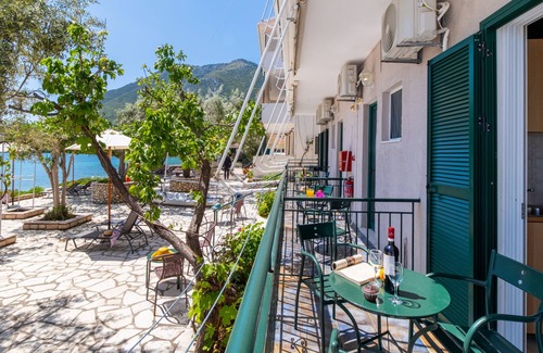 Nikiana Apartment | Nikiana Club - Studio 5 Apartment-Studio with Sea View, Shared Pool & Wi-Fi