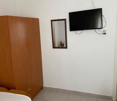 Nea Peramos Apartment | Nikos Rooms