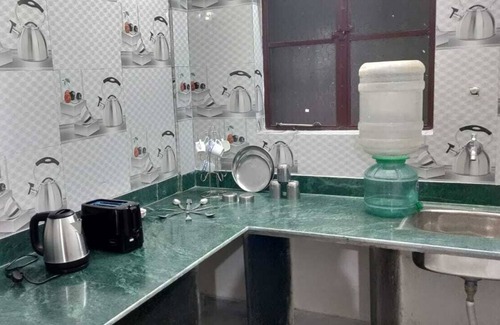 Kolkata Apartment | Nilam's homestay - 2 Bedroom Flat in South Kolkata