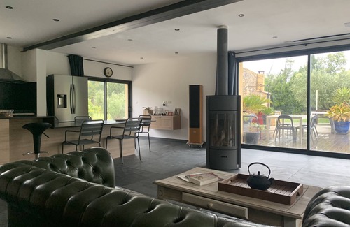 Marguerittes Villa | NIMES VILLA exceptional, quiet, all ground floor Sea and Camargue 30 minutes!