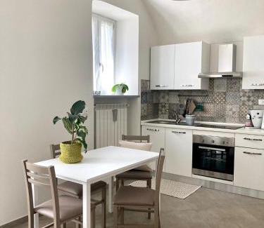 Pinerolo Apartment | Nina's House