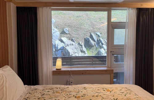 Boeun Hotel | Nine Valley Park