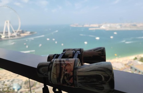 Dubai Marina Hostel | NiRRvana Luxury