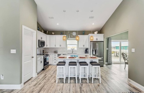 Navarre Beach House | Nirvana in Navarre: Gorgeous Beach Home Walking Distance to Beach Access! Sleeps 11! Elevator!