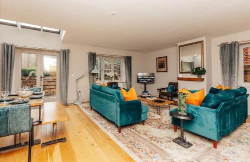 Frieth House | Nixey Cottage