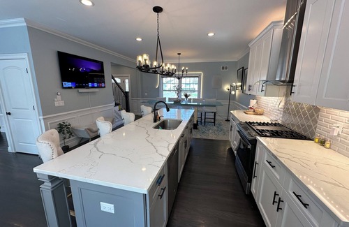 Paramus House | NJ New Construction Luxury Home - Minutes to NYC - Vacation or Staycation