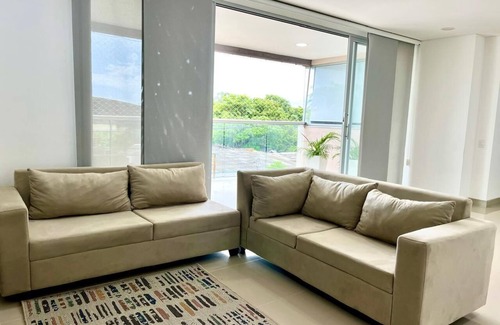 Crespo Apartment | nnnn Luxury 3-Bedroom Apartment in Cartagena