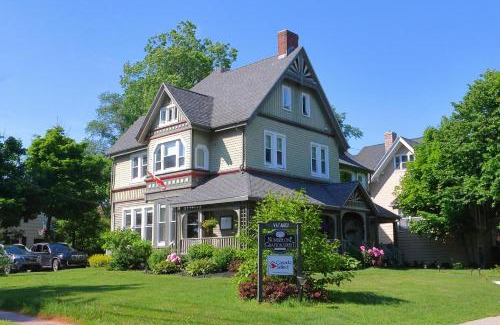 Queens Square Bed & Breakfast | No 1 Grafton Inn