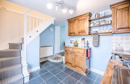 Framlingham House | No. 10, The Cottage