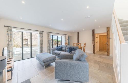 Ingleton House | No 3 The Coach House