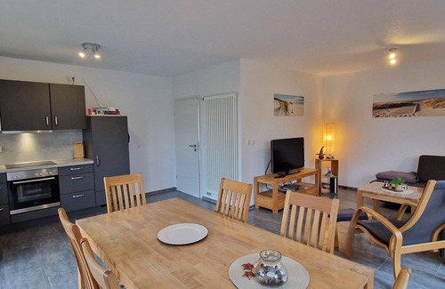 Wittmund House | No. 76 - House In the Garden Country - No. 76 - House In the Garden Country