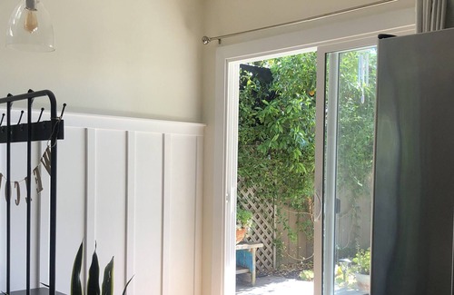 Oak View House | No Cleaning fee, Beautiful Ojai Getaway Outdoor balcony sleeping, Spa & Fire pit