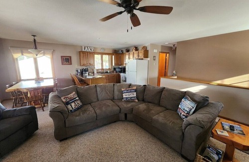 Wautoma Cabin | No steps to the lake/sandy beach/free nite w/wknd offseason/amazing sunsets