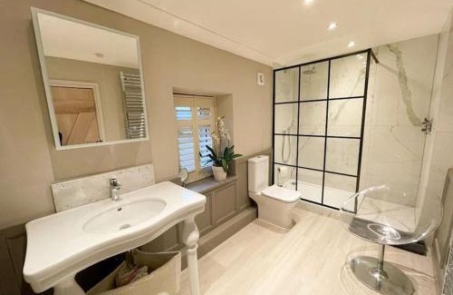 Grassington House | No1 Chapel Street