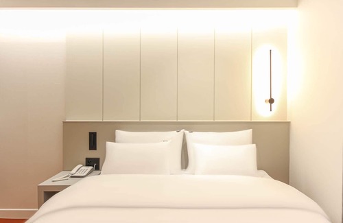 Chilgok Hotel | No25 Hotel Gumi