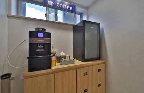 Sacheon Hotel | No25 Samcheonpo