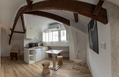 Ares Apartment | NOARU Apartamentos Deluxe