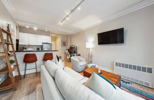 Nob Hill Apartment | Nob Hill Studio w/Office by Anyplace - 11614