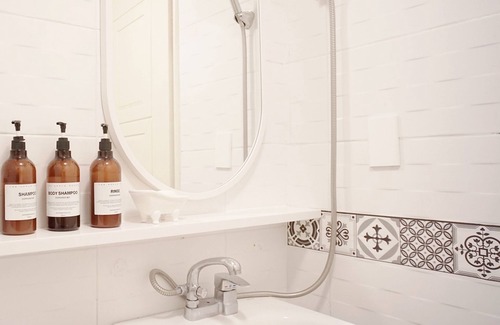 Gujwa Hotel | Noeuleul damda