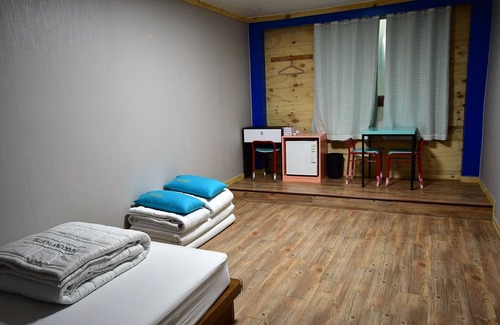 Naesan-ri House | Nogodan Guesthouse & Hotel