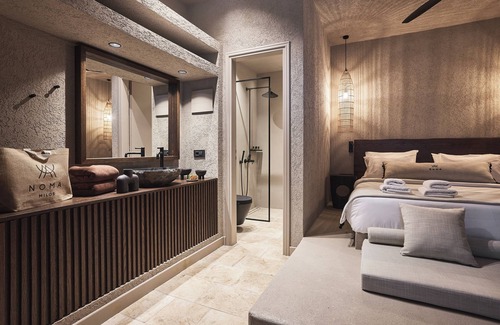 Milos Bed & Breakfast | Noma Milos - Delmar Collection