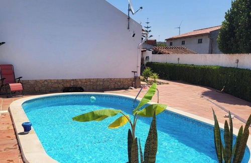 Lourinha Apartment | Nomads Vacation Home - relaxation with pool, beach proximity & nature experience