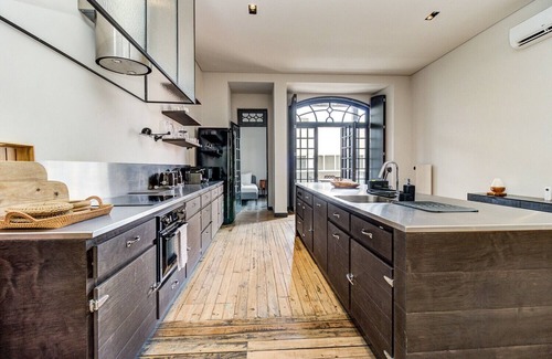 Sao Paulo Apartment | Nomad's Time Out Market Lisbon - 3BDR