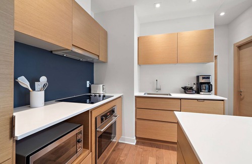 Old Montreal Apartment | Nomade MTL, Old MTL, Luxury 2BD 2BA, St Jacques