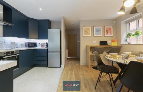 Sheffield House | NOMASTAY, Corporate, Families, Relocation, 3 bed, 2 bath, Parking, next to the hospital, university, city center