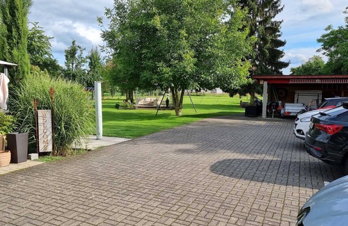 Rust Apartment | Non-smoking four-bed room with shower and toilet - Gästehaus Gravell