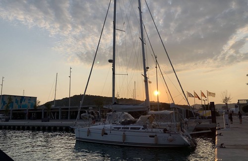 Pasito Blanco Boat Rental | Non una Sistemazione Vista Mare ma sul Mare