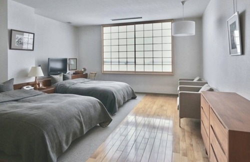 Akamatsumachi Hotel | Nonsmoking Westernstyle room twin bed 2 meals included Local cuisine plan/Saga Saga
