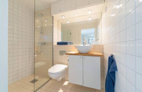 Oslo City Centre Apartment | Nordic Host Luxury Apts - Prinsens Gate - Large Mezzanine Studio