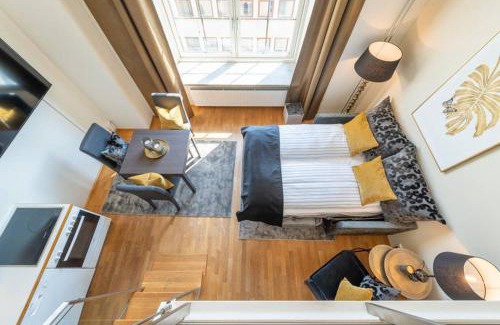 Oslo City Centre Apartment | Nordic Host Luxury Apts - Prinsens Gate - Large Mezzanine Studio