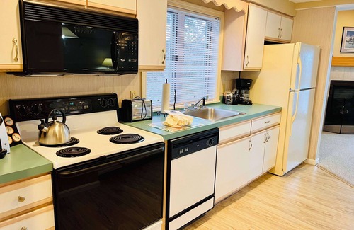 Jackson Apartment | Nordic Village Resort