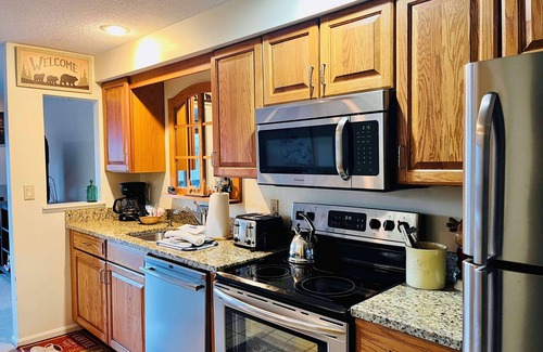 Jackson Apartment | Nordic Village Resort