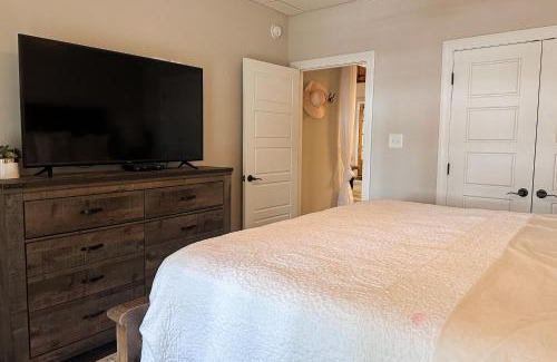 Sharps Chapel House | Norris Lake Hideaway