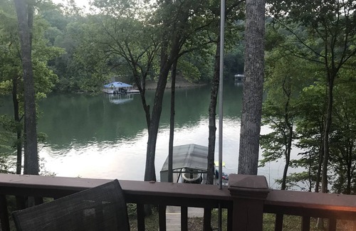 La Follette House | Norris Lake The Lure— Perfect lakehouse for families in deep, NO WAKE Cove!