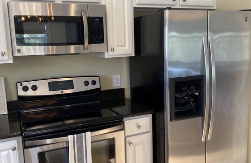 Windy Hill House | North Beach Resort Townhouse w/pools/hot tubs/beach. All you need for kids!