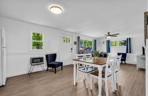 Lexington Cottage | North Bound 25 Cottage #3