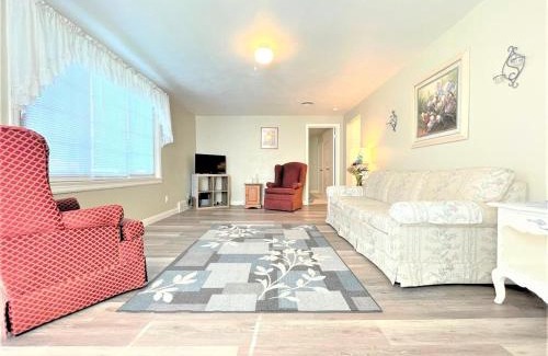 Paulding House | North - Family Neighborhood, Pet Friendly