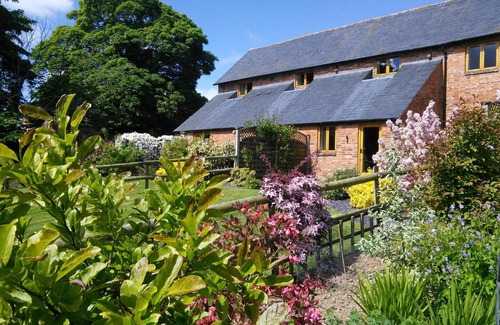 Kenilworth House | North Mere Rural Cottages