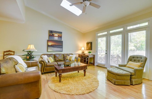 North Raleigh House | North Raleigh Vacation Rental about 8 Mi to Downtown!