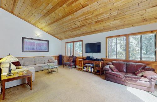 Ridgewood House | North Shore Escape