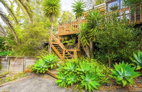 Northcross Cottage | Northcross Woodland Escape– Private & Peaceful