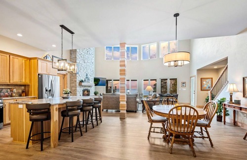 Sturgeon Bay House | Northern Door County Waterfront Home