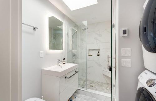 District of North Vancouver House | Northern Stay