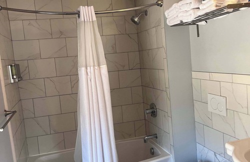 Northport Hotel | Northport Inn Boutique Hotel Room 9