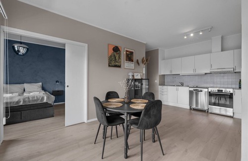 Tromso Apartment | Northstay - Tromsø Mountain View Apartment