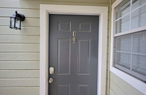 Tougaloo Apartment | Northtown Apartments 7E I Comfy 2 Bed 2 Bath